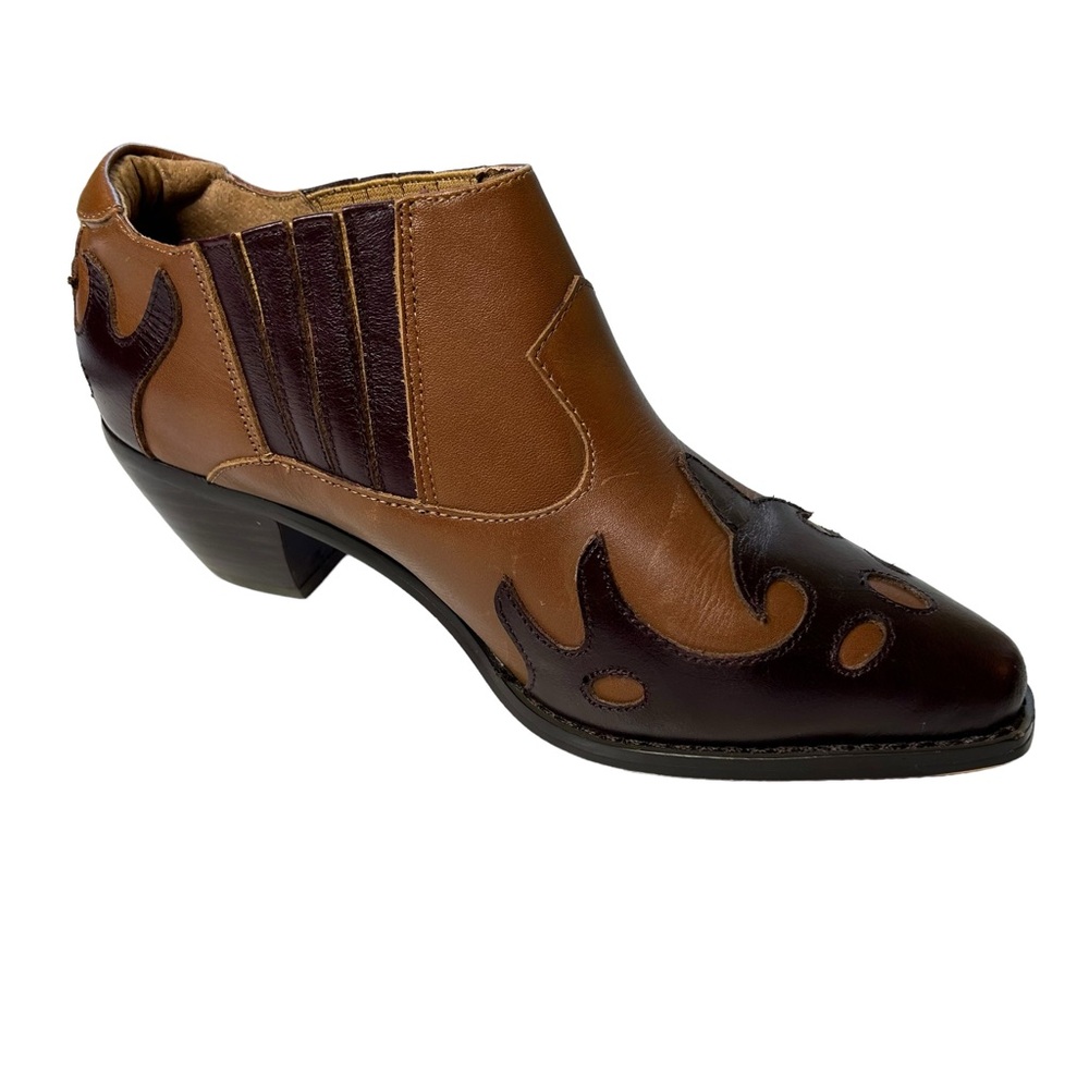 Twiggy London Western Style Booties Brown and Tan 2” Heel Ankle Boots Size 7